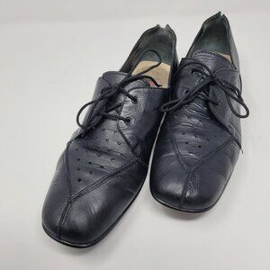 EVERYBODY leather oxford
